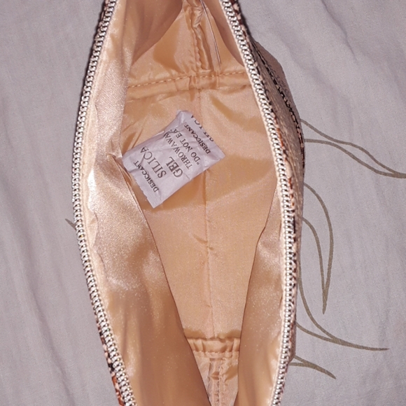 Avon Planet Spa cosmetic bag - Picture 4 of 4